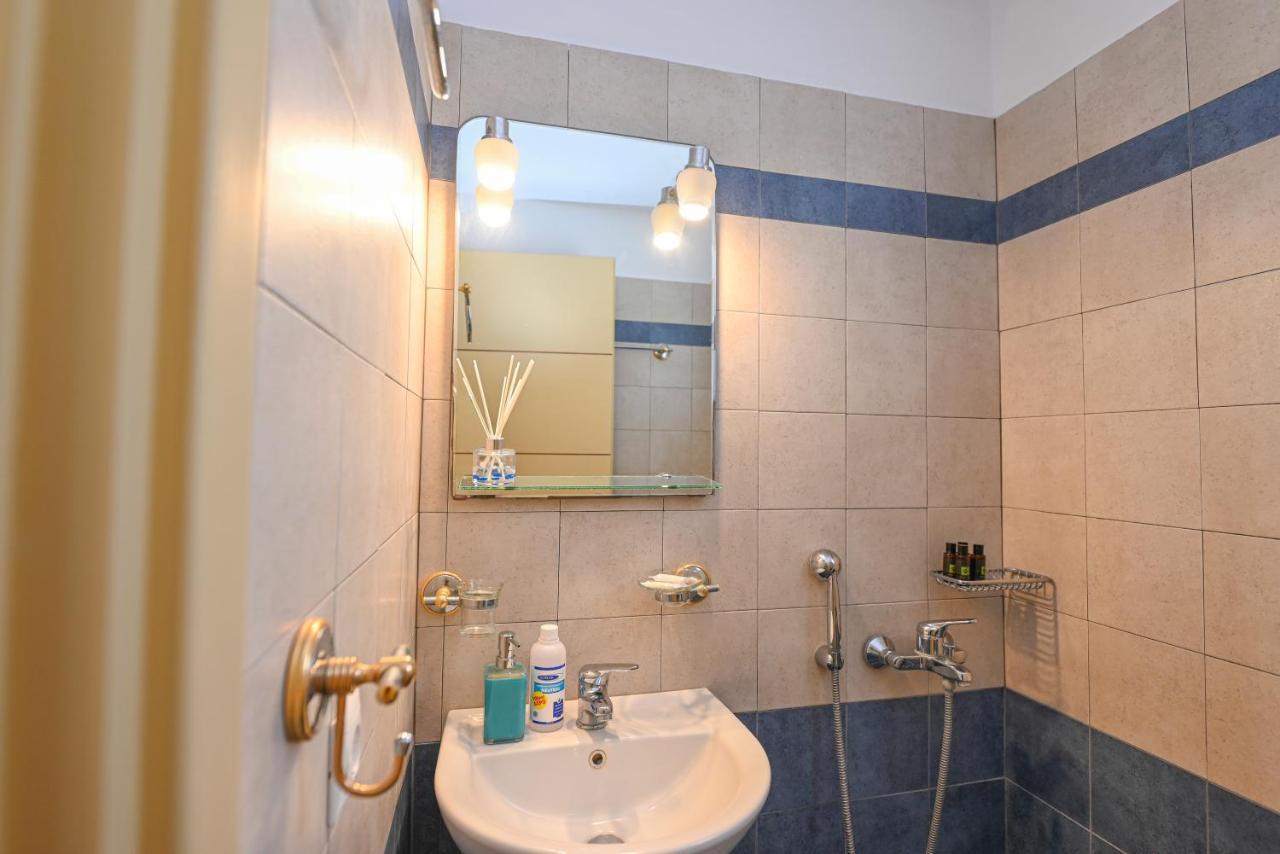 Aesthetic View Apartments Arnados ภายนอก รูปภาพ